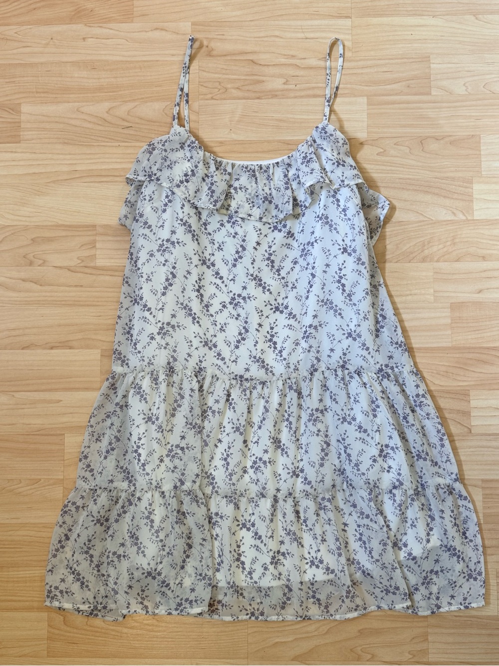Gilli Ruffle Tiered Floral Babydoll Dress -Size Small